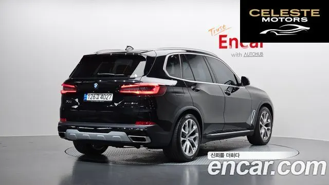 BMW X5 (G05) xDrive 30d xLine 2021 — photo 2 sur 32