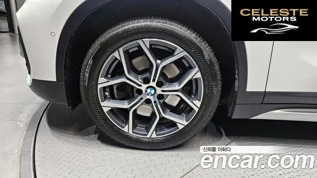 BMW X1 (F48) xDrive 20i xLine 2022 — photo 5 sur 30