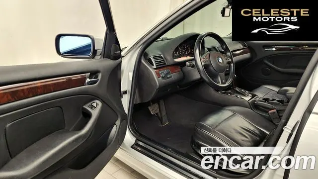 BMW Série 3 325i Berline 2003 — photo 10 sur 26
