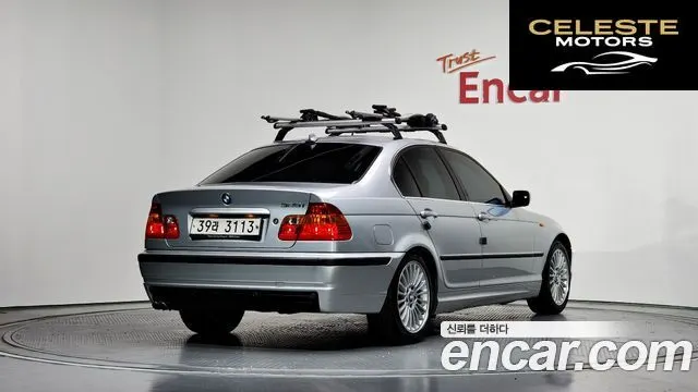 BMW Série 3 325i Berline 2003 — photo 2 sur 26
