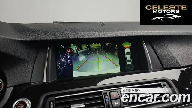 BMW Série 5 (F10) 528i 2014 — photo 32 sur 36