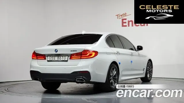 BMW Série 5 (G30) 530i M Sport Plus 2018 — photo 1 sur 42