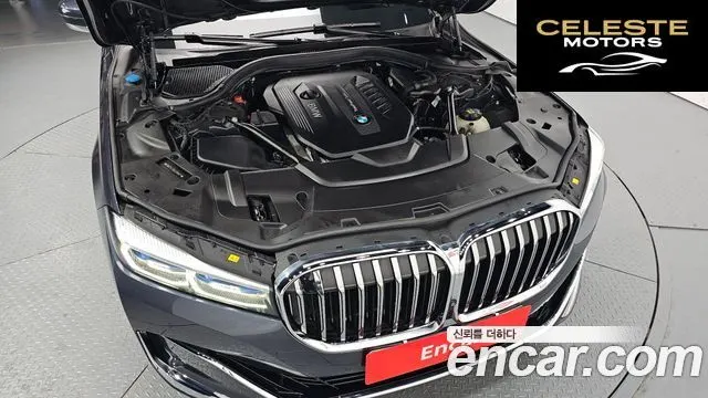 BMW Série 7 (G11) 730Ld xDrive Design Pure Excellence 2020 — photo 6 sur 37