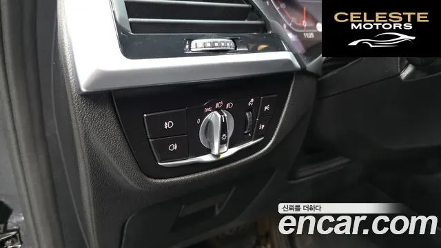 BMW X3 (G01) xDrive 20i Luxury 2021 — photo 27 sur 31