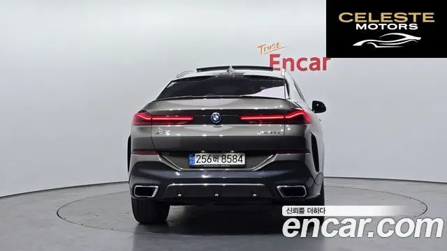 BMW X6 (G06) xDrive30d M Sport 2021 — photo 4 sur 38
