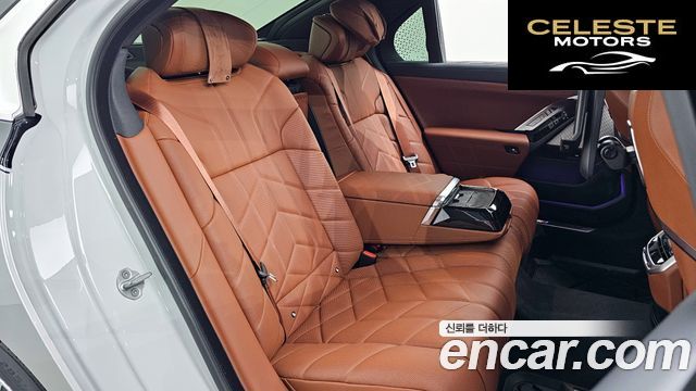 BMW Série 7 (G70) 740d xDrive M Sport 2025 — photo 17 sur 38