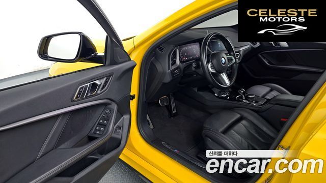 BMW Série 1 (F40) M135i xDrive Prism 2022 — photo 13 sur 32