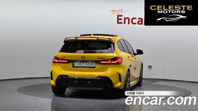 BMW Série 1 (F40) M135i xDrive Prism 2022 — photo 4 sur 32