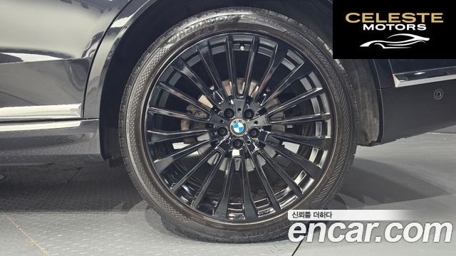 BMW X7 (G07) xDrive 30d Design Pure Excellence 6 places 2019 — photo 6 sur 36