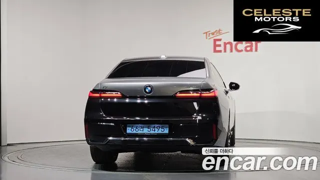 BMW i7 (G70) eDrive 50 M Sport 2024 — photo 4 sur 40