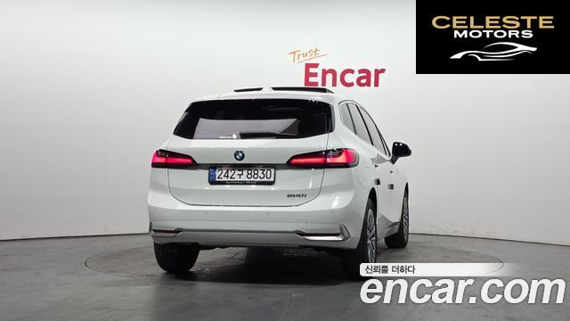 BMW Série 2 Active Tourer (U06) 220i Luxury 2023 — photo 4 sur 35