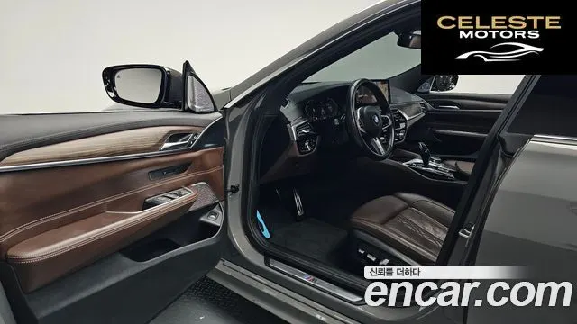 BMW Série 6 GT (G32) 620d xDrive M Sport 2021 — photo 12 sur 34