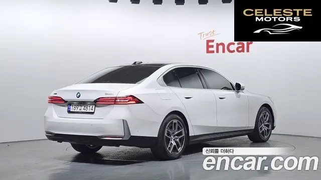 BMW Série 5 (G60) 530i xDrive 2024 — photo 2 sur 20
