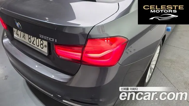 BMW Série 3 (F30) 320i Luxury 2017 — photo 8 sur 34
