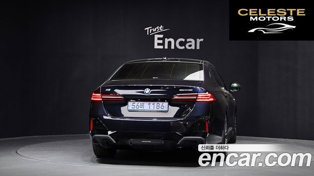 BMW i5 (G60) eDrive 40 M Sport 2024 — photo 4 sur 34