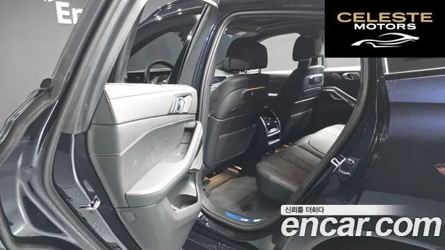 BMW X6 (G06) xDrive40d M Sport Online Exclusive 2025 — photo 16 sur 33