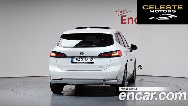 BMW Série 2 Active Tourer (U06) 220i Luxury 2023 — photo 3 sur 35