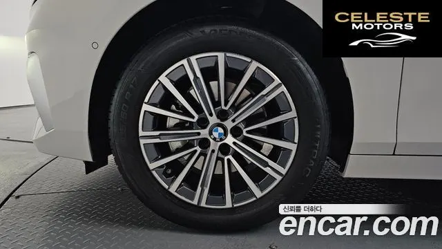 BMW Série 2 Active Tourer (U06) 220i Luxury 2023 — photo 4 sur 35