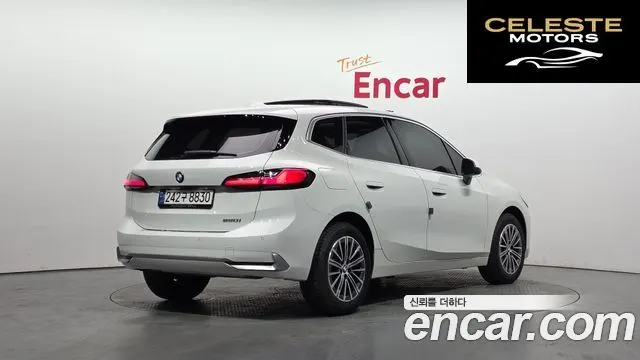 BMW Série 2 Active Tourer (U06) 220i Luxury 2023 — photo 2 sur 35