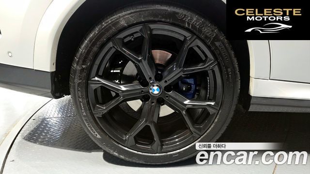BMW X6 (G06) xDrive30d M Sport 2022 — photo 28 sur 34