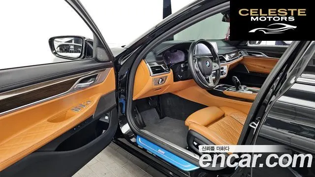 BMW Série 7 (G11) 740i Design Pure Excellence 2021 — photo 13 sur 34