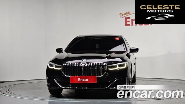 BMW Série 7 (G11) 740i Design Pure Excellence 2021 — photo 3 sur 34