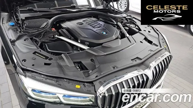 BMW Série 7 (G11) 740i Design Pure Excellence 2021 — photo 6 sur 34