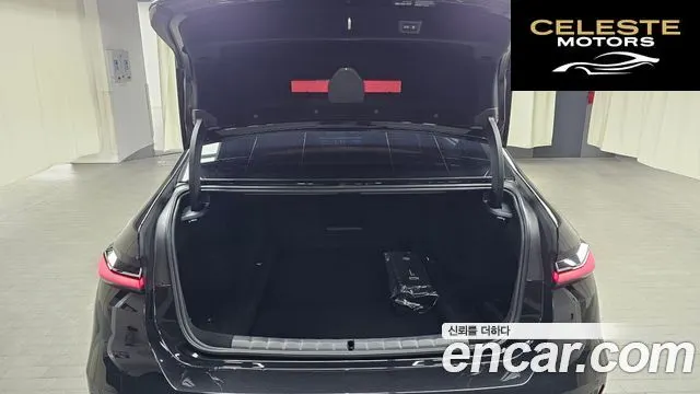 BMW Série 7 (G70) 740i xDrive M Sport 2025 — photo 26 sur 39