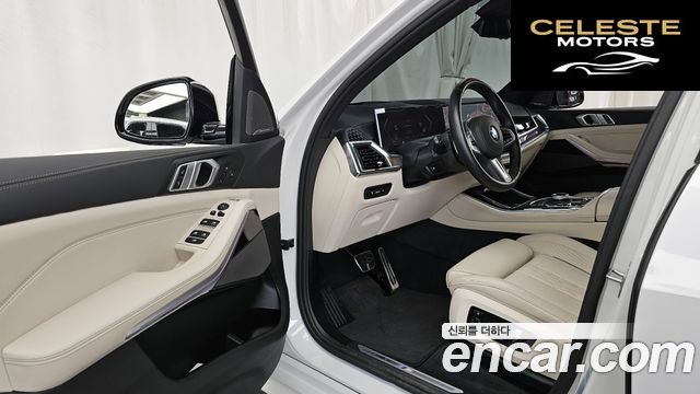BMW X5 (G05) xDrive 40i M Sport 2025 — photo 13 sur 34