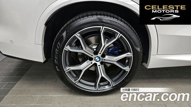 BMW X5 (G05) xDrive 40i M Sport 2025 — photo 5 sur 34
