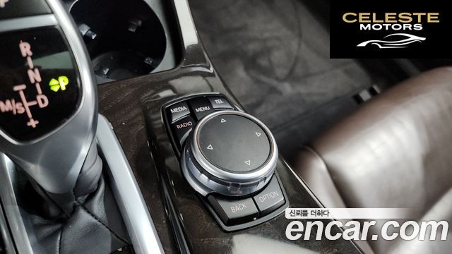 BMW Série 5 (F10) 528i M Aéro Dynamic Spécial Edition 2016 — photo 17 sur 20