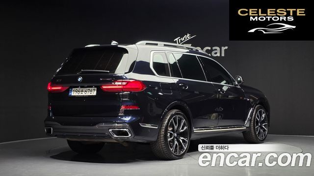 BMW X7 (G07) xDrive 40i M Sport 6 places 2022 — photo 2 sur 33