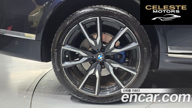 BMW X7 (G07) xDrive 40i M Sport 6 places 2022 — photo 5 sur 33