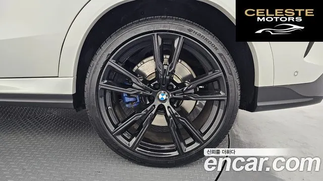 BMW X6 (G06) M50i 2021 — photo 7 sur 33