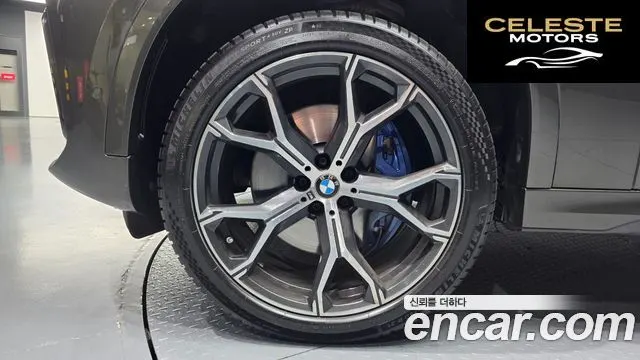 BMW X6 (G06) xDrive40i M Sport 2022 — photo 5 sur 31