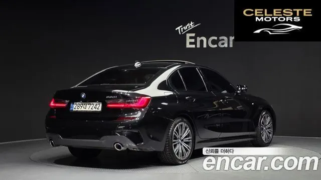 BMW Série 3 (G20) 320i M Sport 2021 — photo 2 sur 32