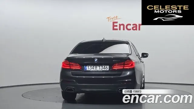 BMW Série 5 (G30) 530i M Sport Plus 2018 — photo 4 sur 31