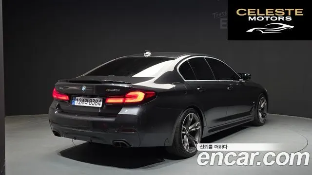 BMW Série 5 (G30) 523d M Sport 2021 — photo 2 sur 39