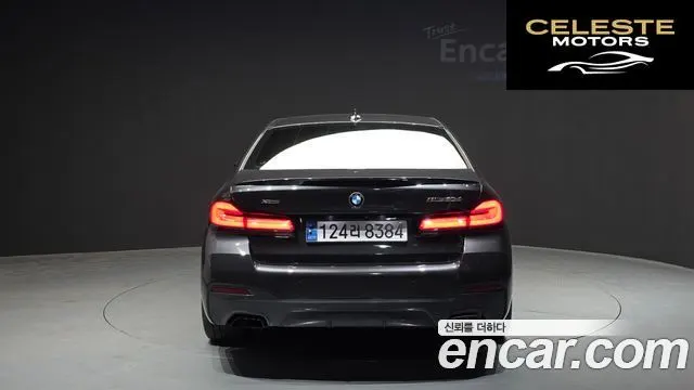 BMW Série 5 (G30) 523d M Sport 2021 — photo 4 sur 39