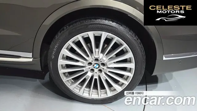 BMW X7 (G07) xDrive 40i Design Pure Excellence 7 places 2024 — photo 6 sur 30