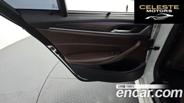 BMW Série 5 (G30) 520d M Sport Plus 2018 — photo 15 sur 35