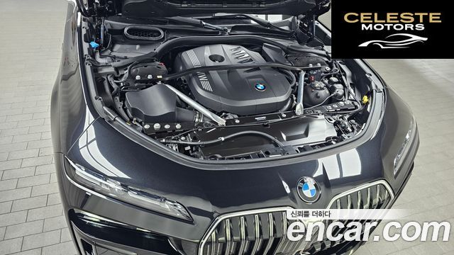BMW Série 7 (G70) 740i xDrive M Sport 2025 — photo 6 sur 39