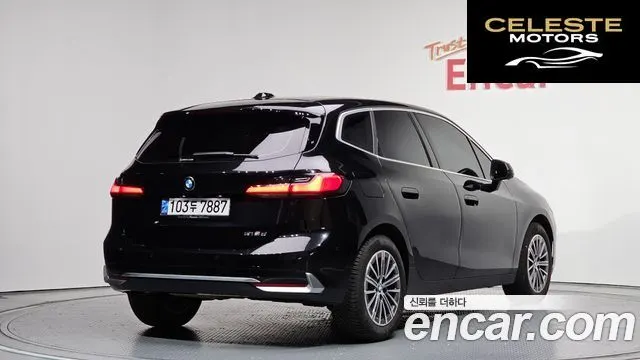 BMW Série 2 Active Tourer (U06) 218d Luxury 2024 — photo 2 sur 41