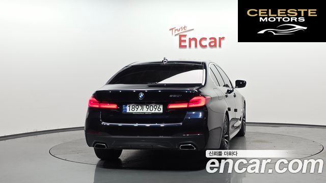 BMW Série 5 (G30) 520i M Sport 2023 — photo 3 sur 35