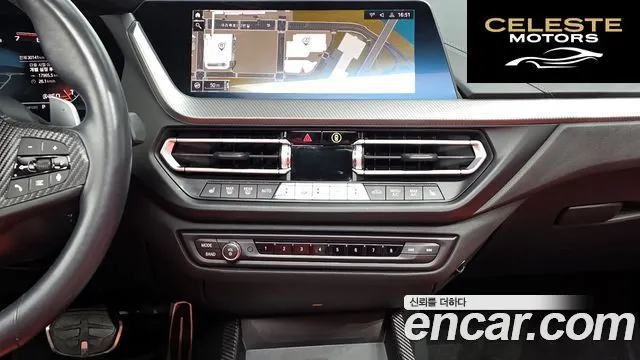 BMW Série 1 (F40) M135i xDrive 2021 — photo 19 sur 36
