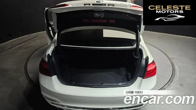 BMW Série 3 (F30) 320i Luxury 2018 — photo 20 sur 20