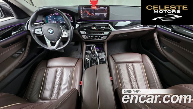 BMW Série 5 (G30) 523d Luxury 2021 — photo 10 sur 32