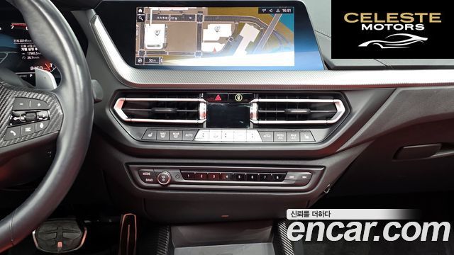 BMW Série 1 (F40) M135i xDrive 2021 — photo 19 sur 36