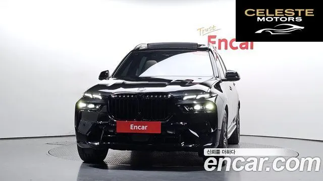 BMW X7 (G07) xDrive 40i M Sport 7 places 2025 — photo 2 sur 31