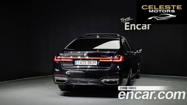 BMW Série 7 (G11) 740Li xDrive M Sport 2021 — photo 4 sur 22